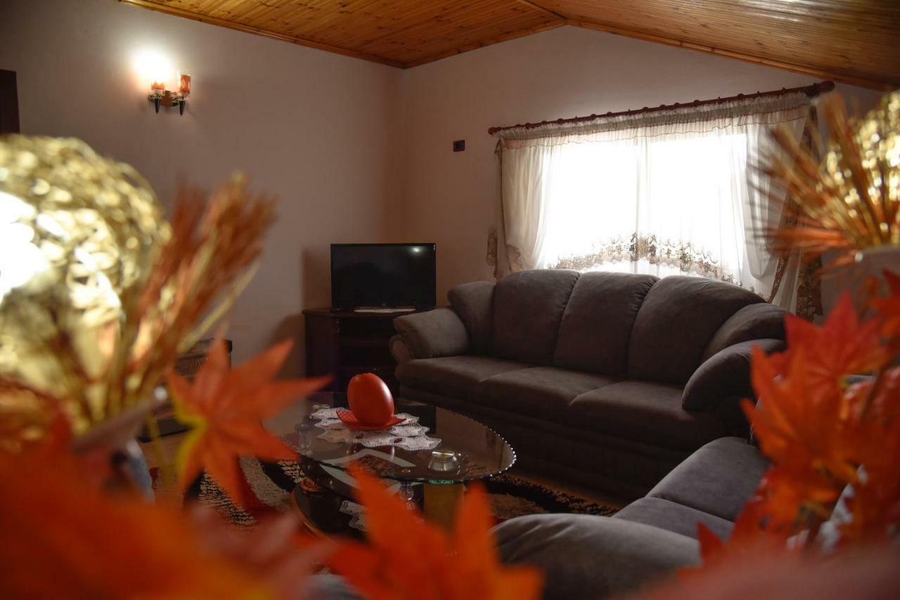 Villa Garden Shkodra Exterior photo