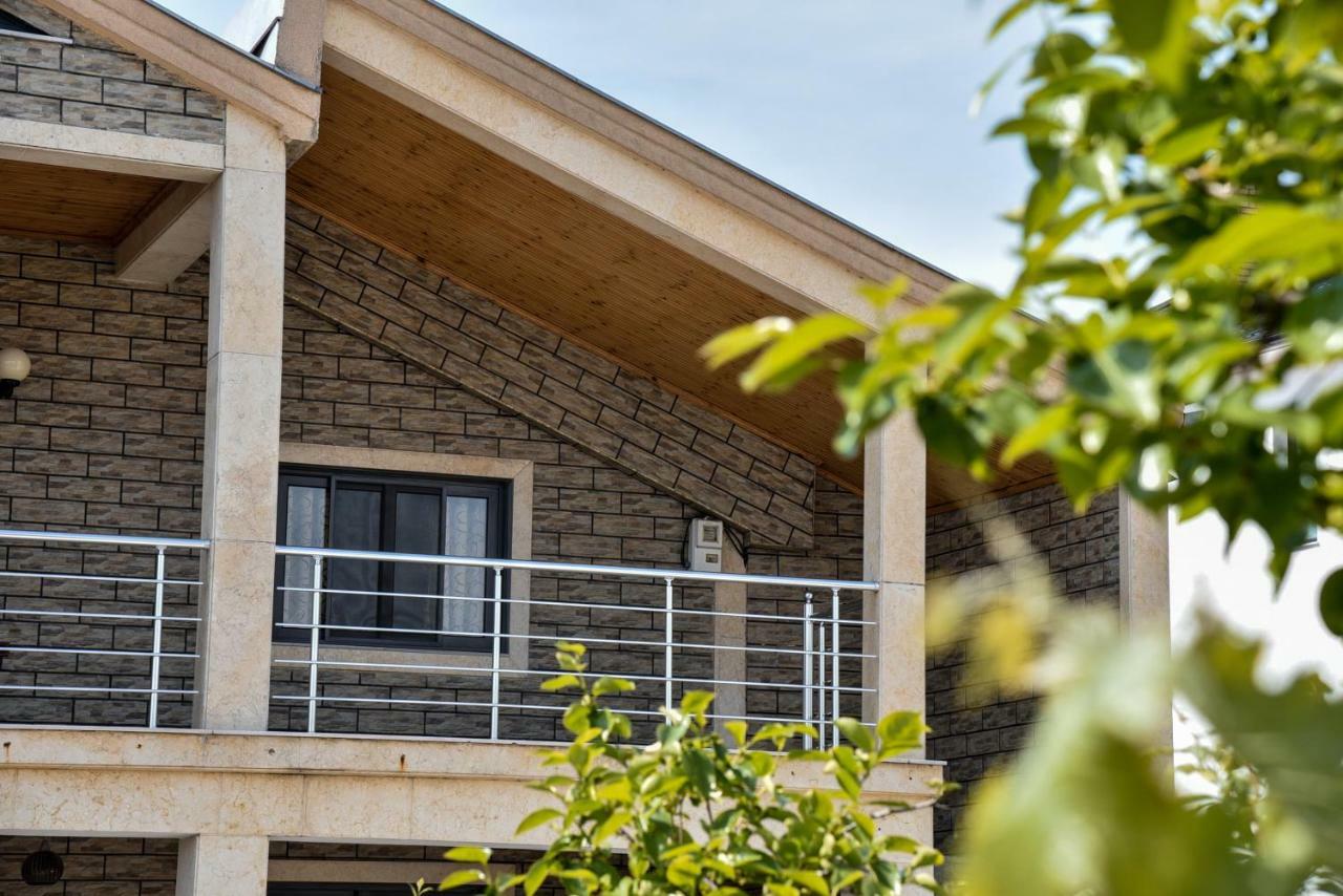 Villa Garden Shkodra Exterior photo